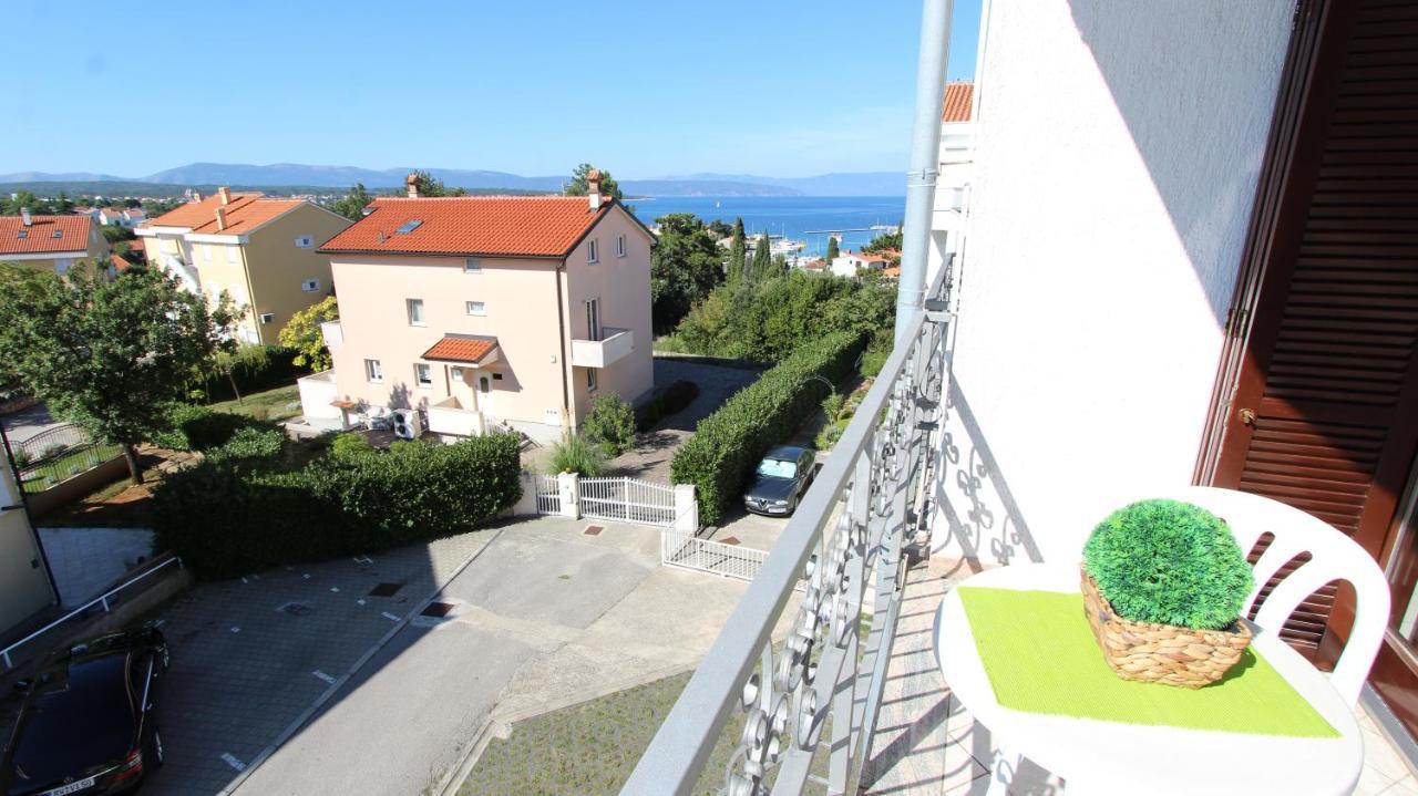 Apartmani Totic Малинска Экстерьер фото