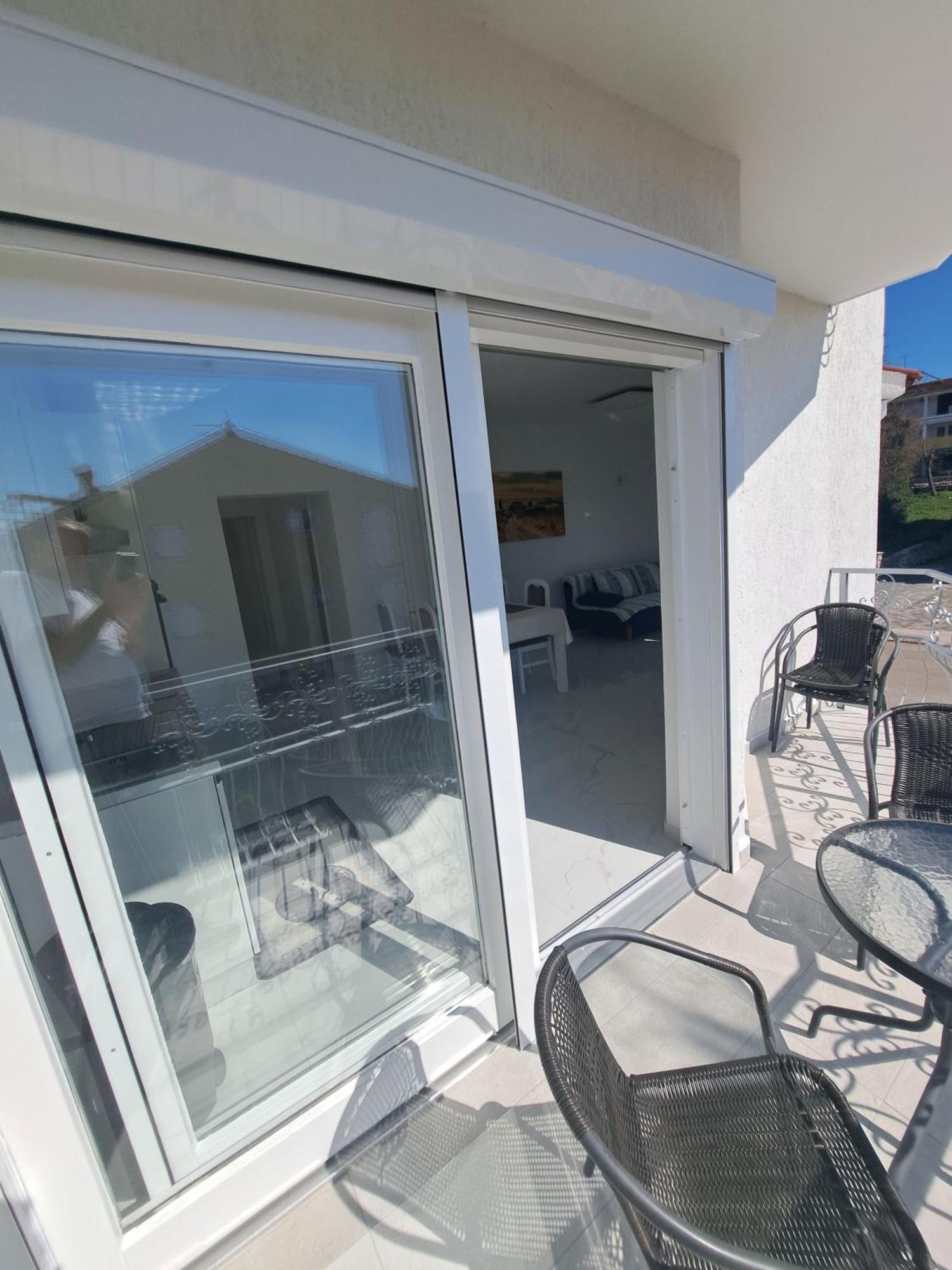 Apartmani Totic Малинска Экстерьер фото